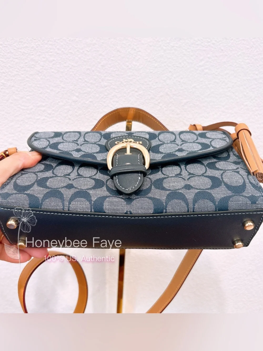 NWT Coach Kleo Top Handle In Signature Chambray C8513